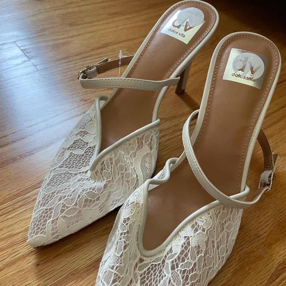 Dolce Vita white lace heels - never been worn